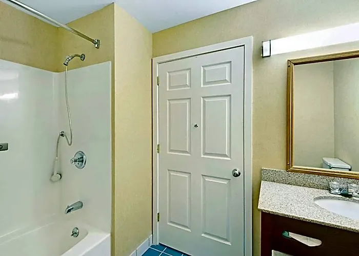 Ramada By Wyndham Kittery